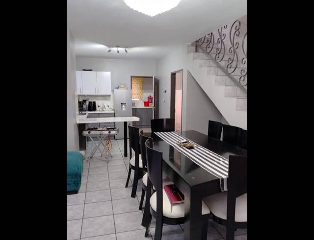 2 BEDROOM TOWNHOUSE FOR SALE IN BRAKPAN NORTH